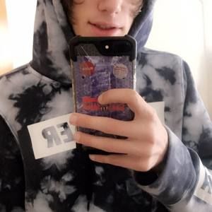 Meet your Posher, Zach